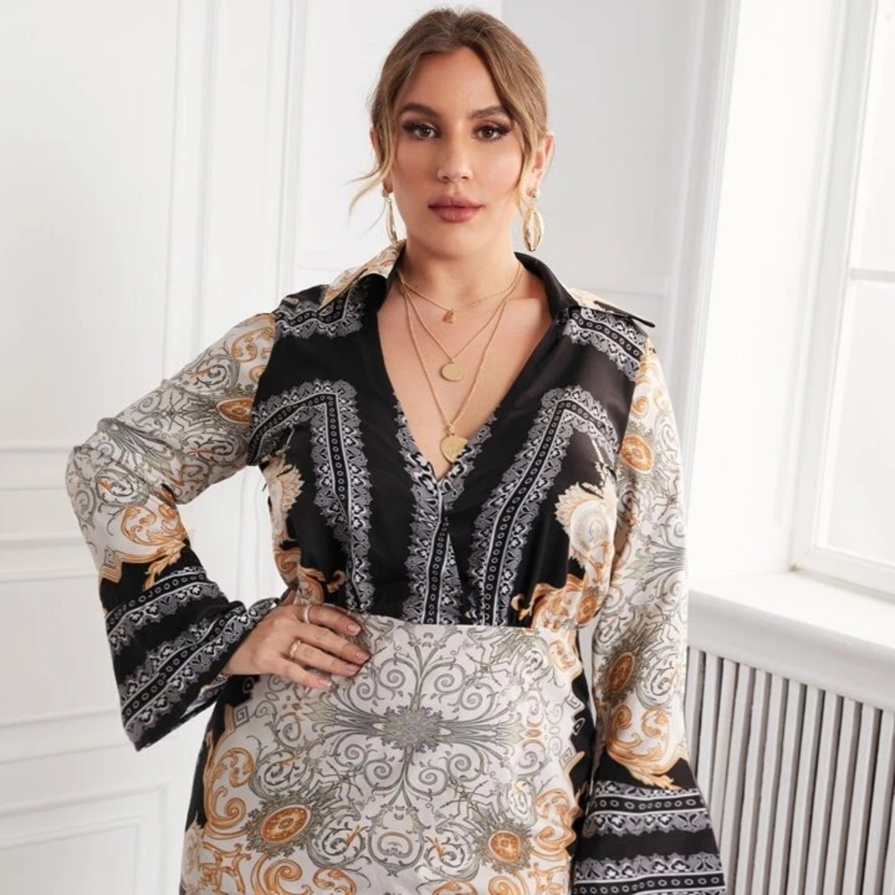 SHEIN Baroque Print Ruffle Sleeve Dress